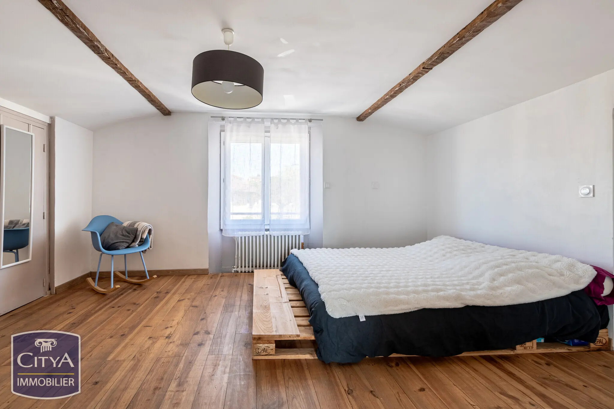 Photo 8 Maison 8 pièces 175m²