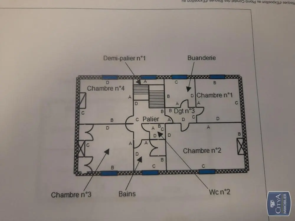 Photo 15 Maison 10 pièces 233m²