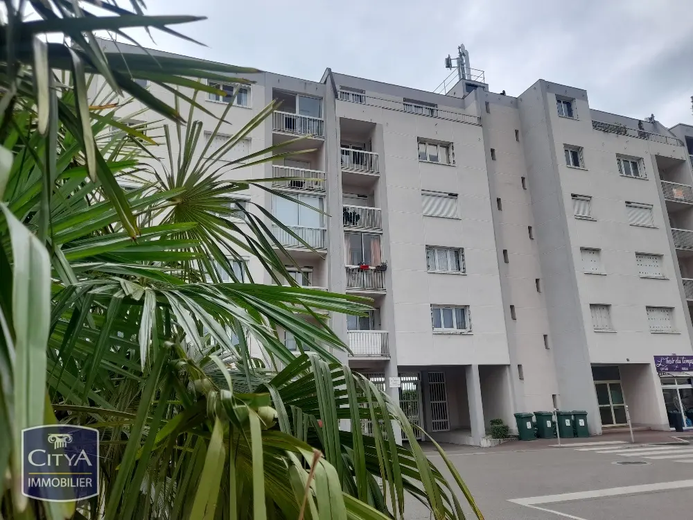 Photo 1 Appartement 1 pièce 39m²