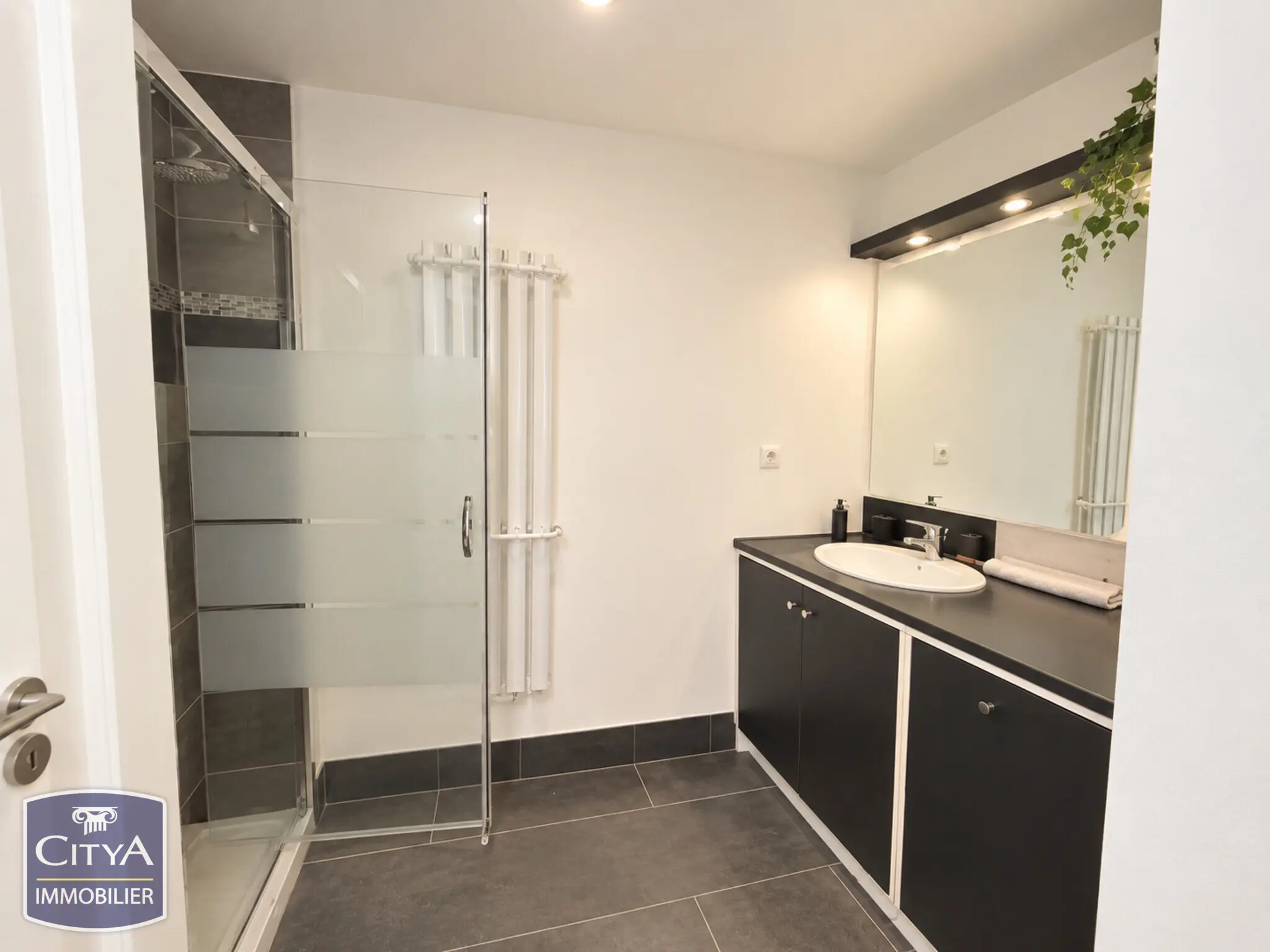 Photo 11 Appartement 3 pièces 84.92m²