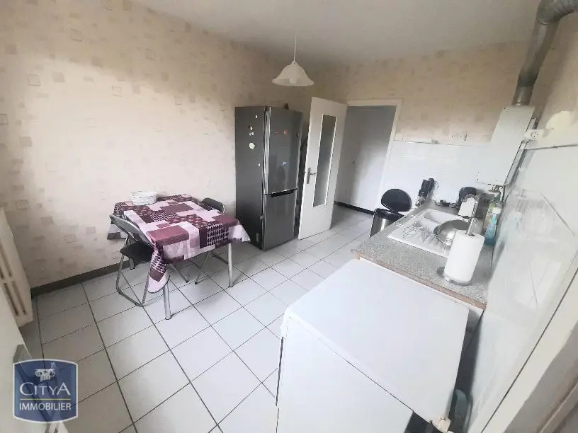Photo 3 Appartement 4 pièces 83m²