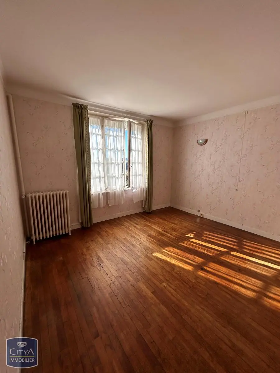 Photo 11 pour Maison 5 pièces 114m² Photo 11 Maison 5 pièces 114m²