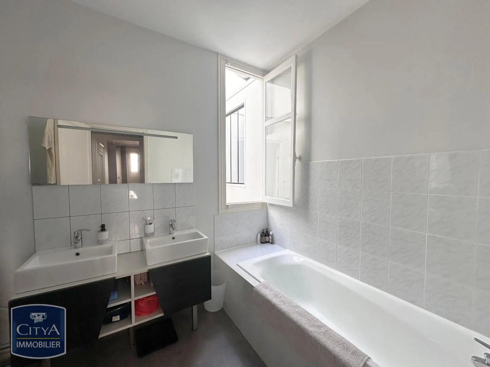 Photo 12 Appartement 5 pièces 138.31m²