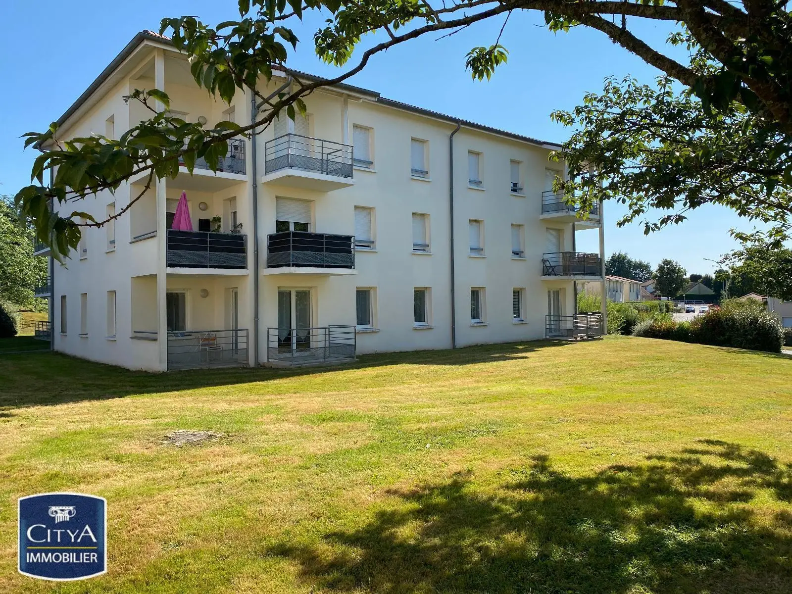 Photo 1 Appartement 2 pièces 47m²