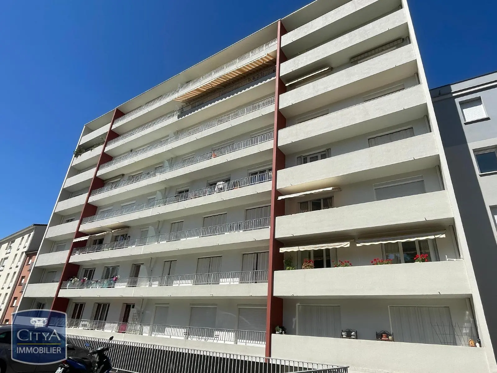 Photo 2 Appartement 5 pièces 93.57m²