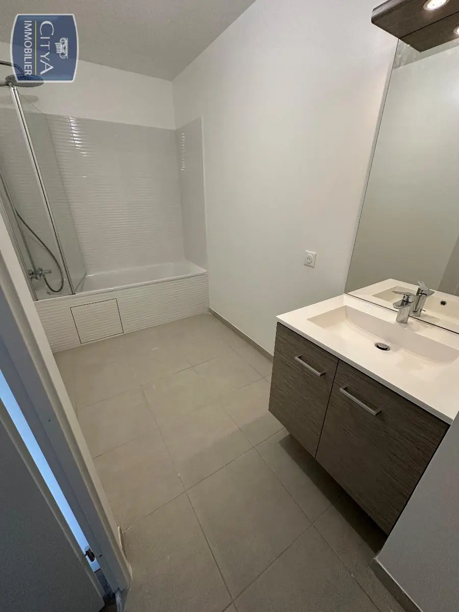 Photo 8 Appartement 4 pièces 92.81m²