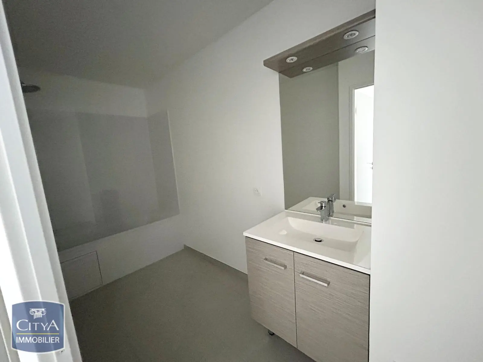 Photo 4 Appartement 4 pièces 92.81m²