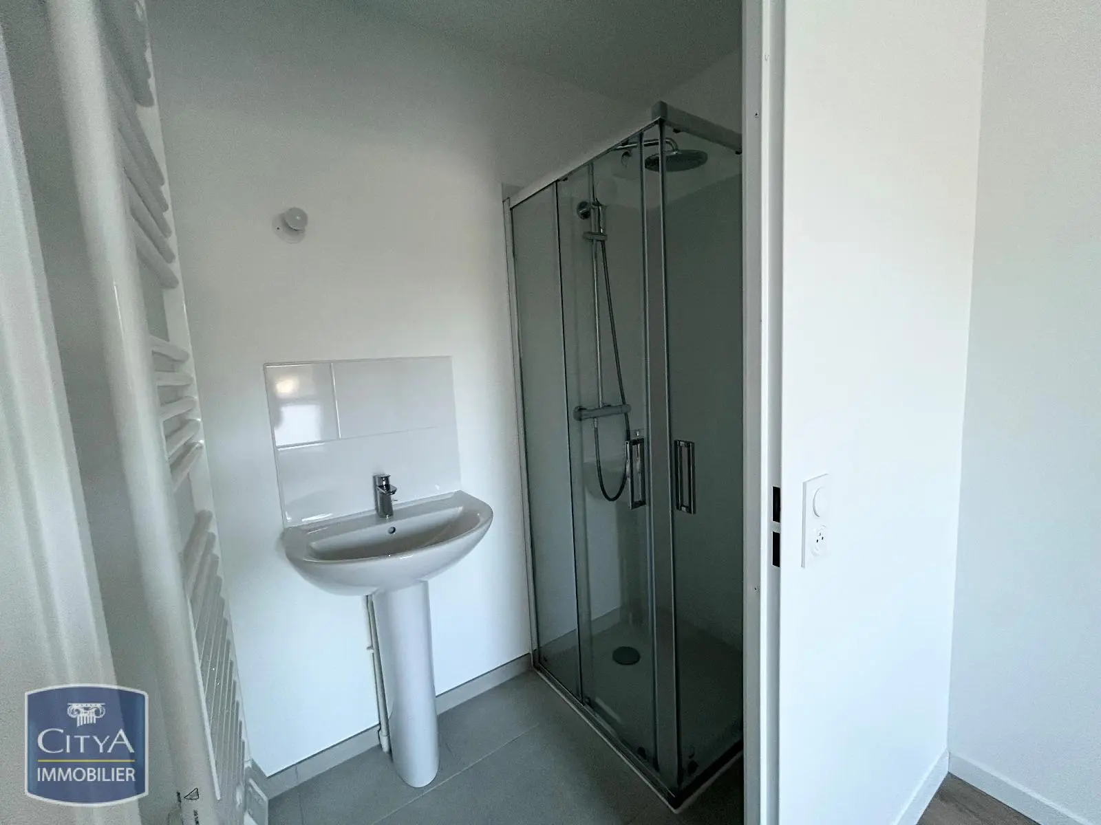Photo 2 Appartement 4 pièces 92.81m²