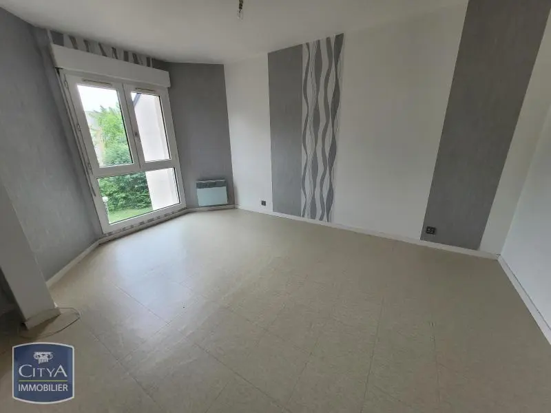 Photo 2 Appartement 1 pièce 29.46m²