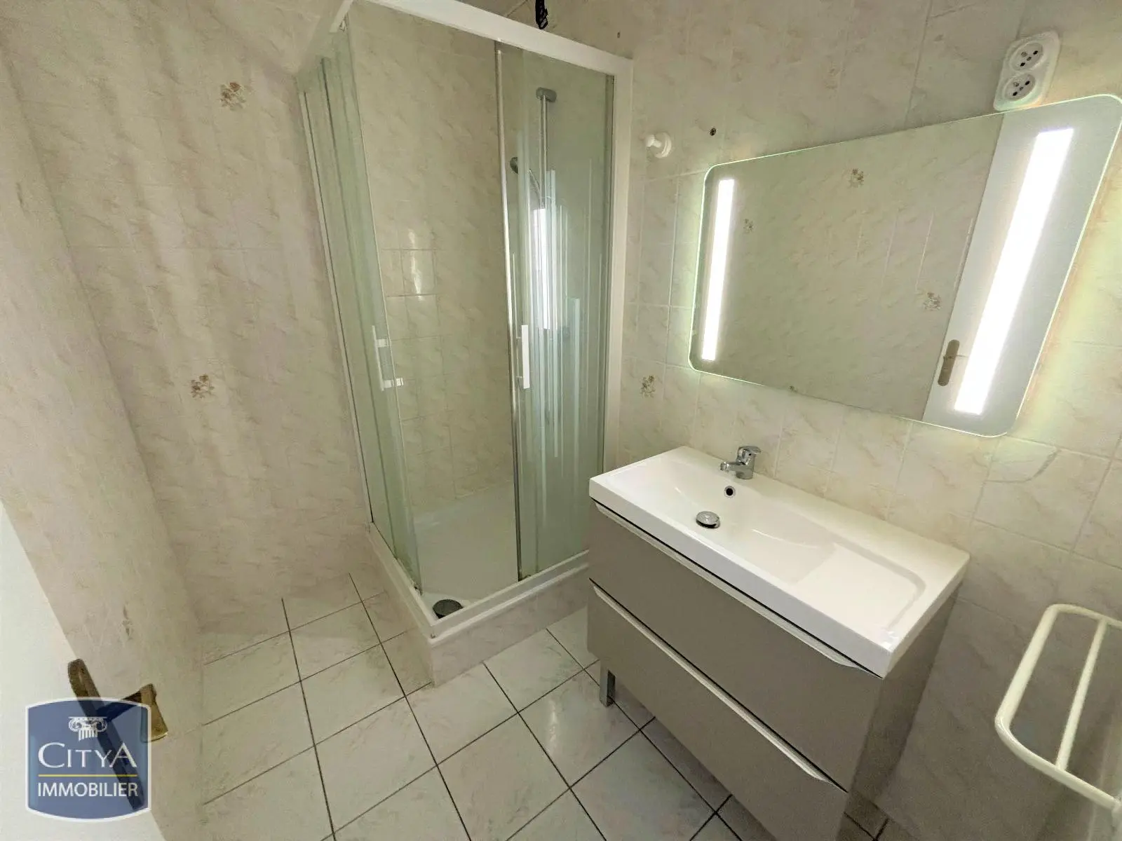 Photo 3 Appartement 1 pièce 33.59m²