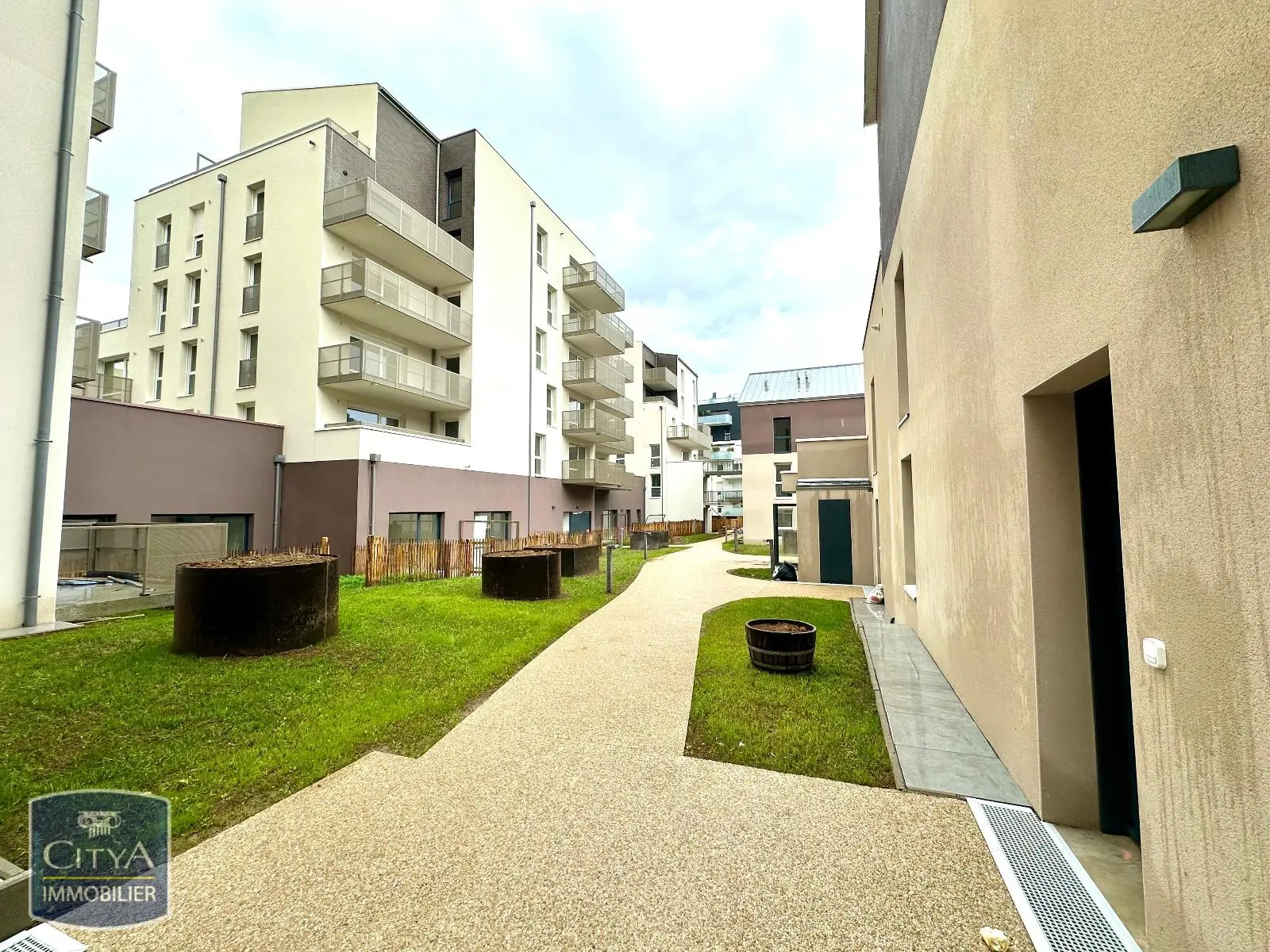 Photo 2 Appartement 4 pièces 77.31m²