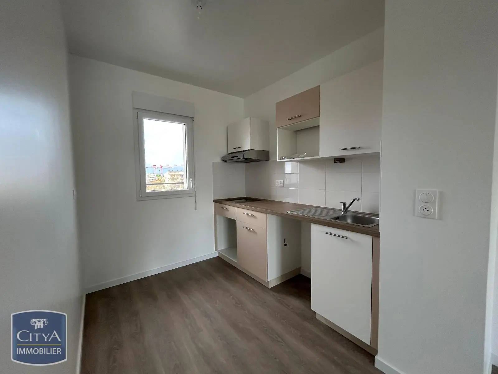 Photo 2 Appartement 4 pièces 95.78m²