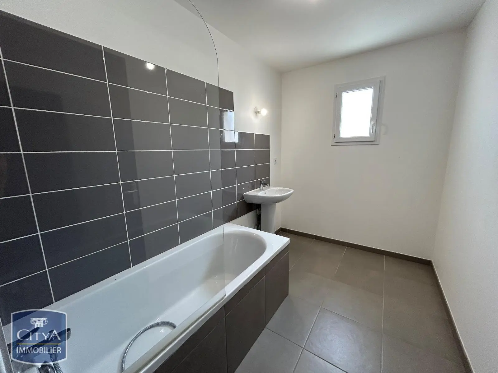 Photo 8 Maison 5 pièces 103.2m²