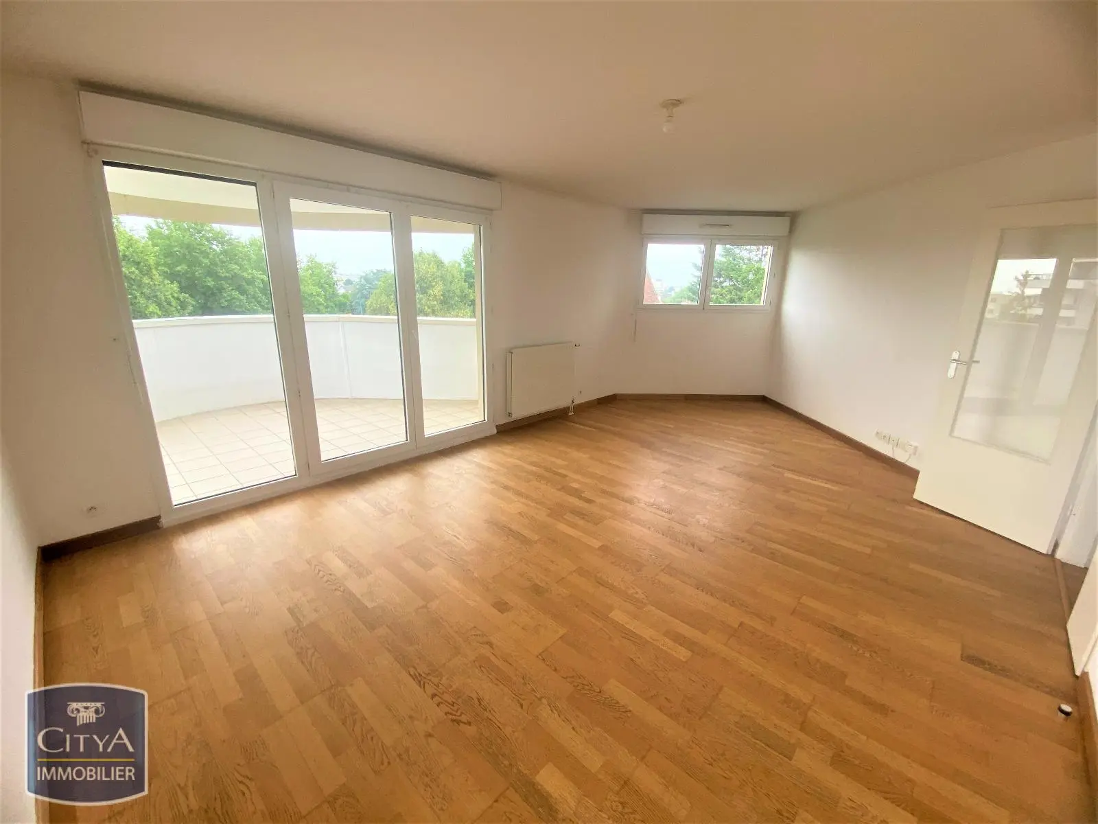 Photo 1 Appartement 3 pièces 74.9m²