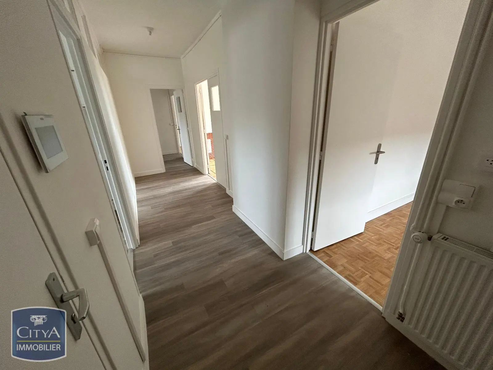 Photo 11 Appartement 4 pièces 99.04m²