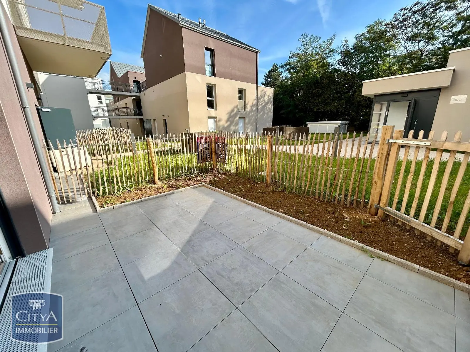Photo 1 Appartement 1 pièce 31.92m²