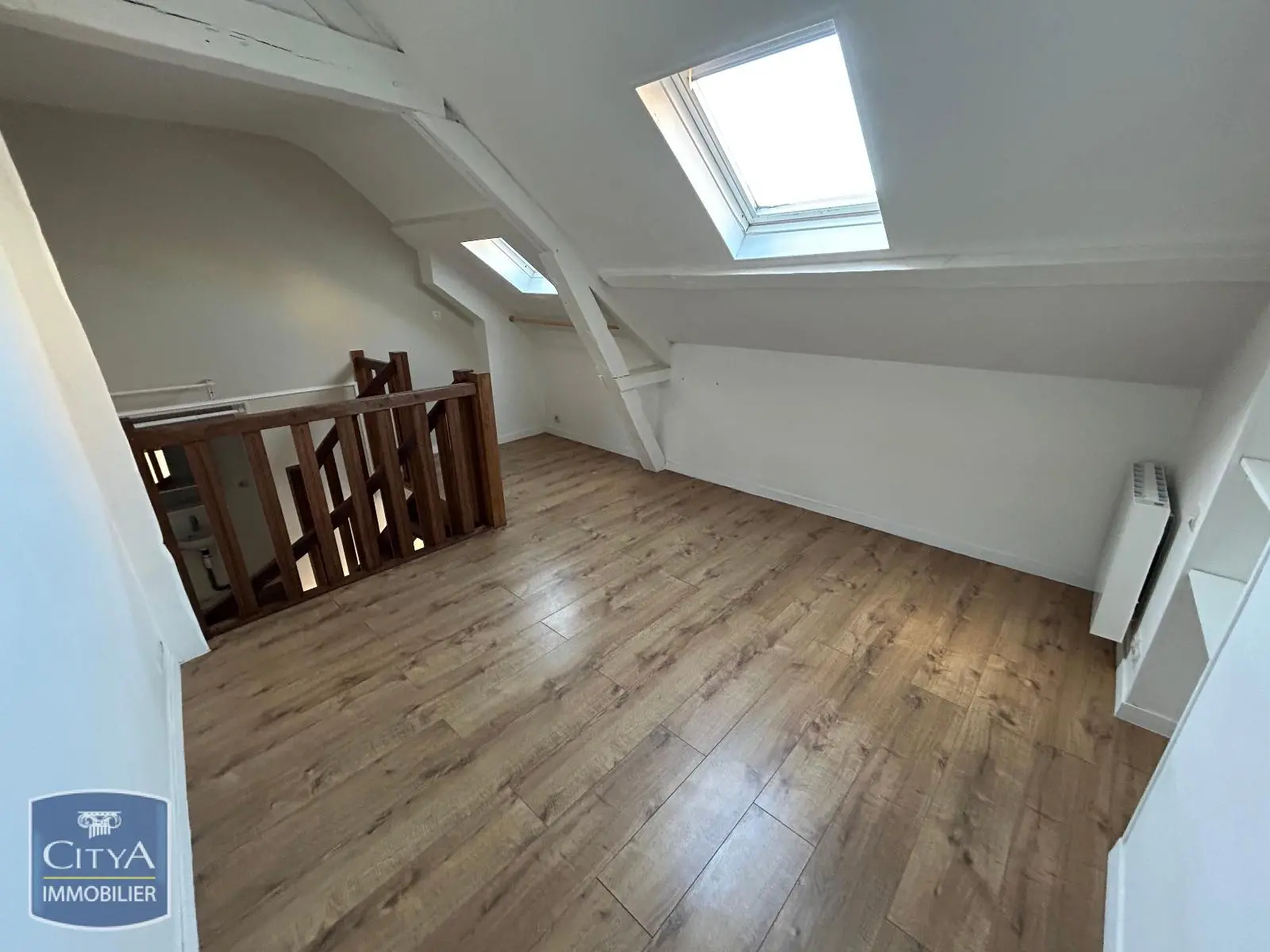Photo 1 Appartement 1 pièce 18m²