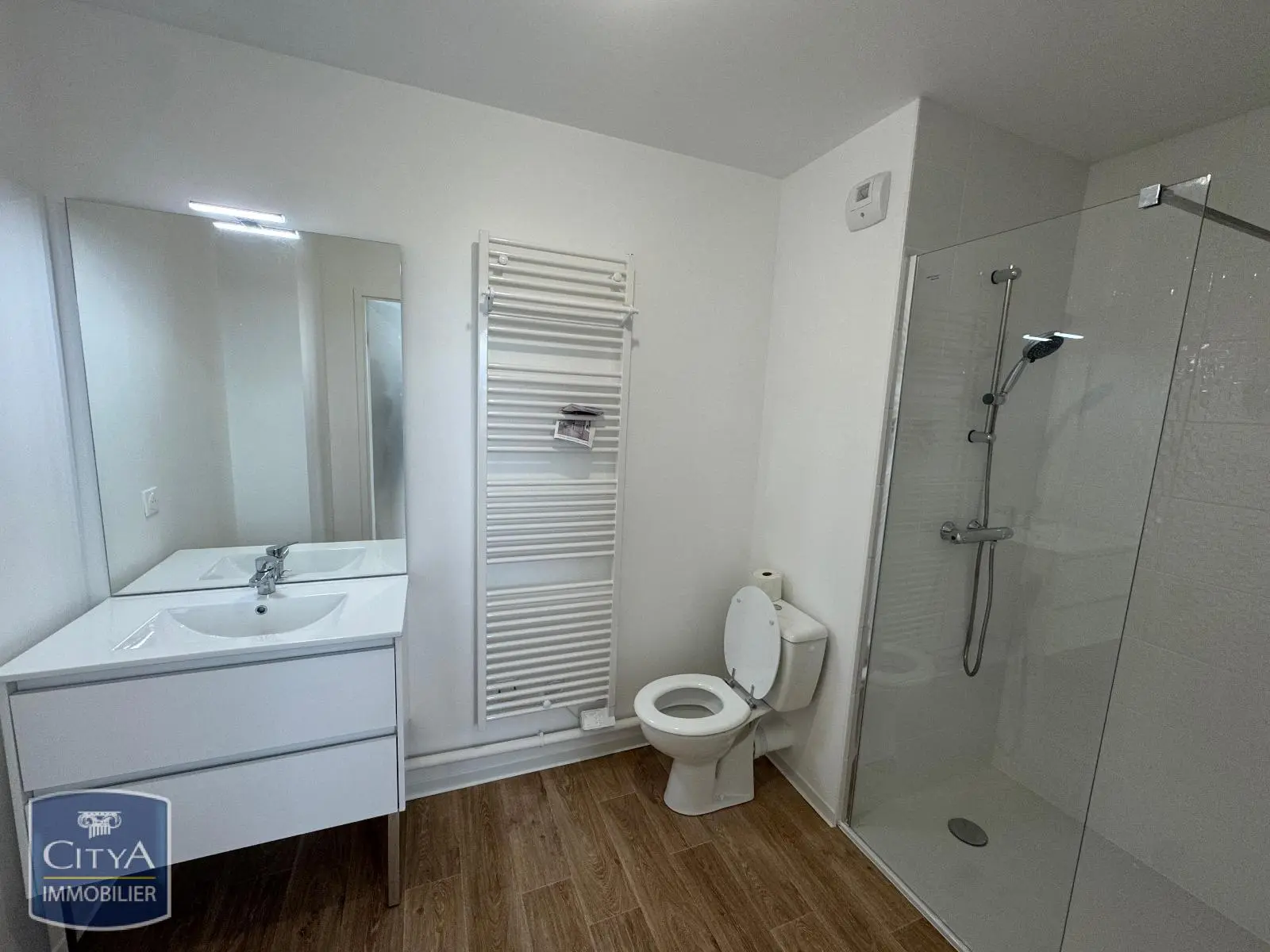 Photo 2 Appartement 1 pièce 22.12m²