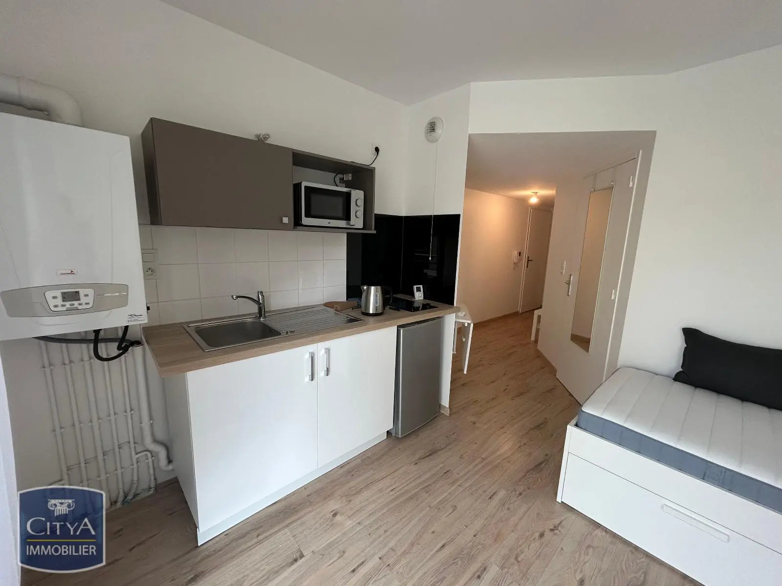 Photo 2 Appartement 1 pièce 21.53m²