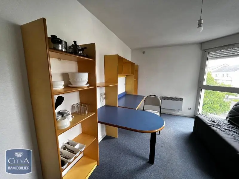 Photo 2 Appartement 1 pièce 19.75m²