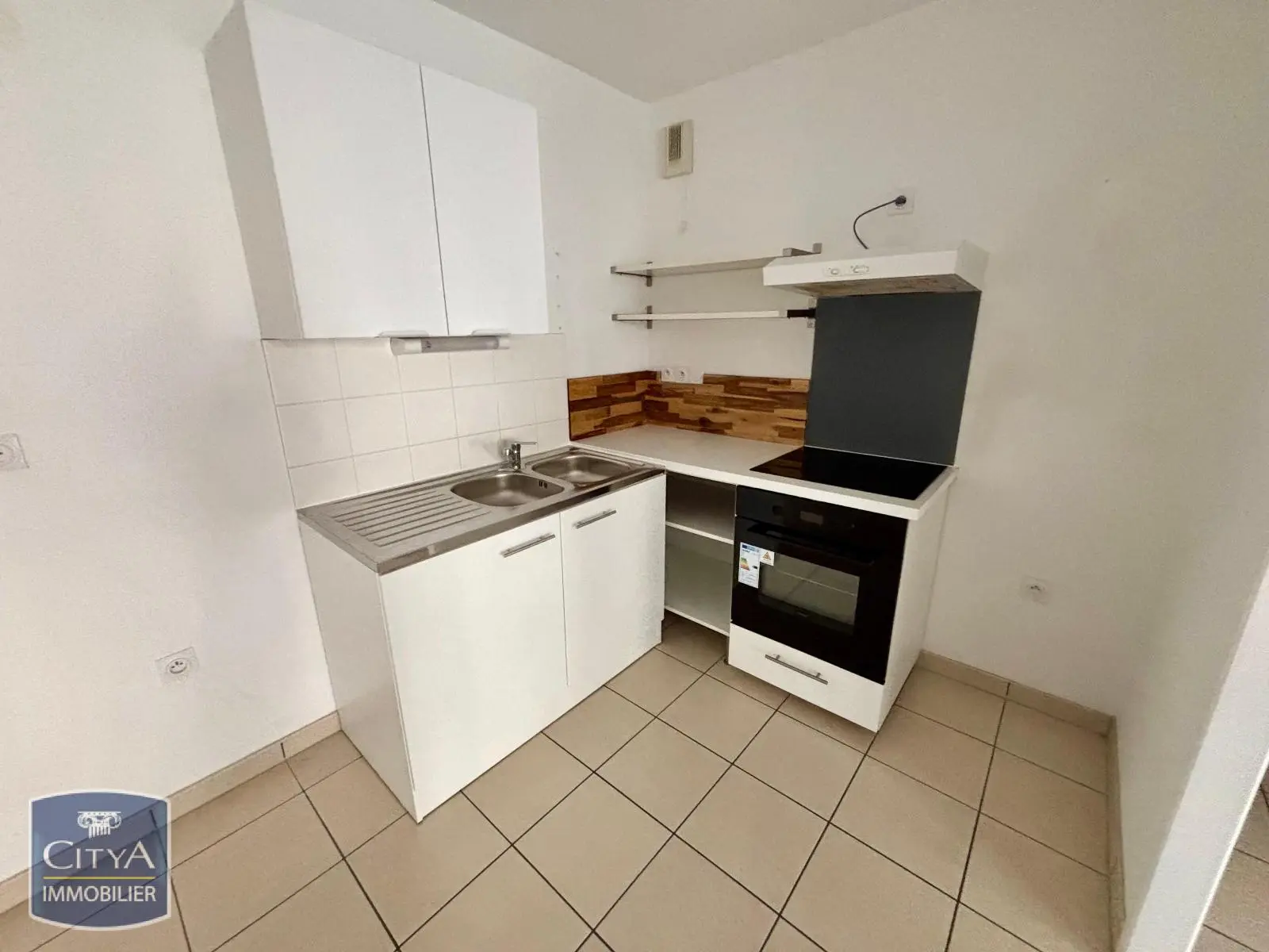 Photo 2 appartement Caen