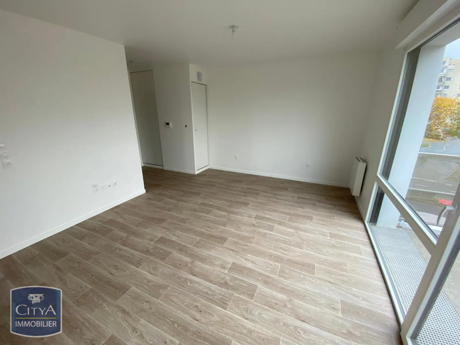 Photo 3 Appartement 1 pièce 27.7m²
