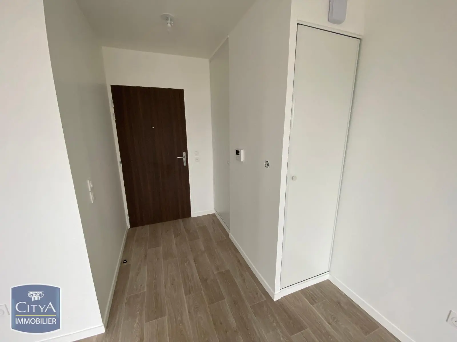 Photo 6 Appartement 1 pièce 27.7m²
