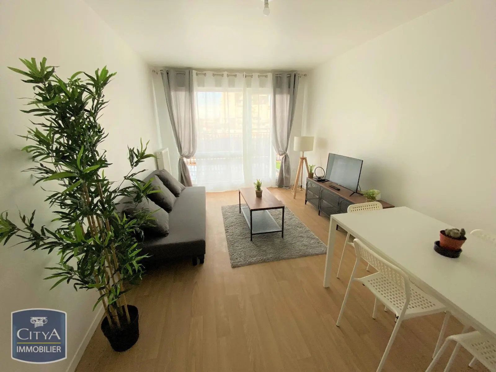 Photo 1 Appartement 2 pièces 41.8m²