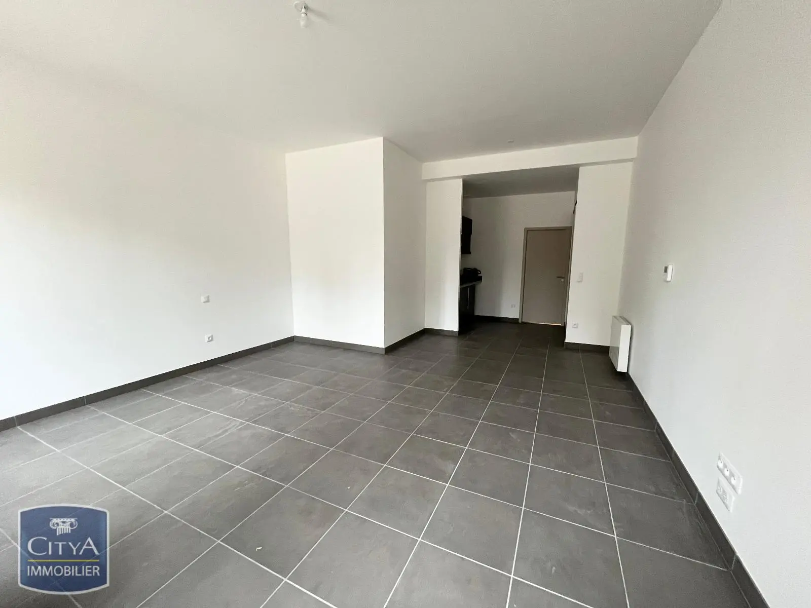 Photo 3 Appartement 1 pièce 34.25m²