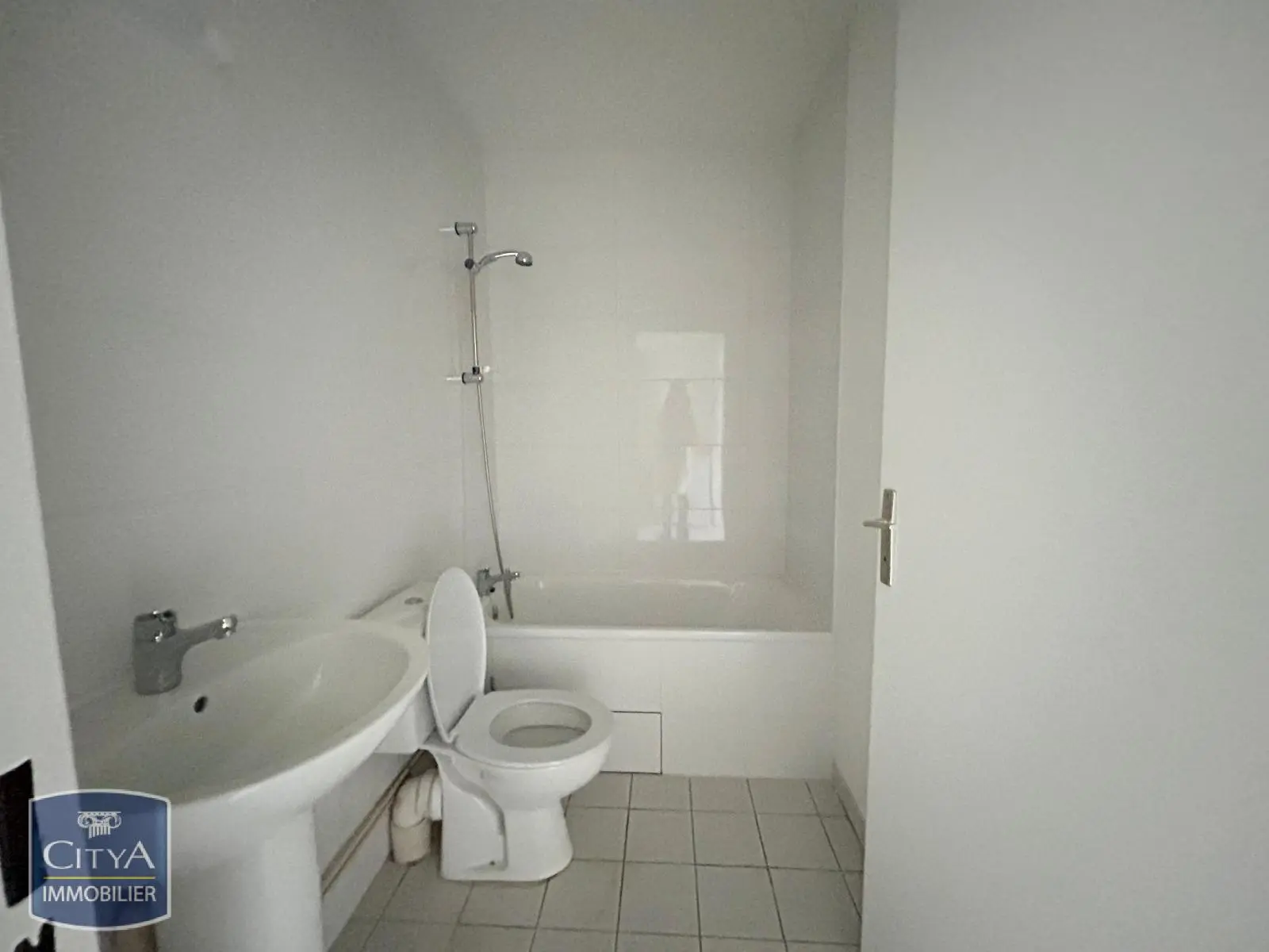 Photo 3 Appartement 1 pièce 21.35m²