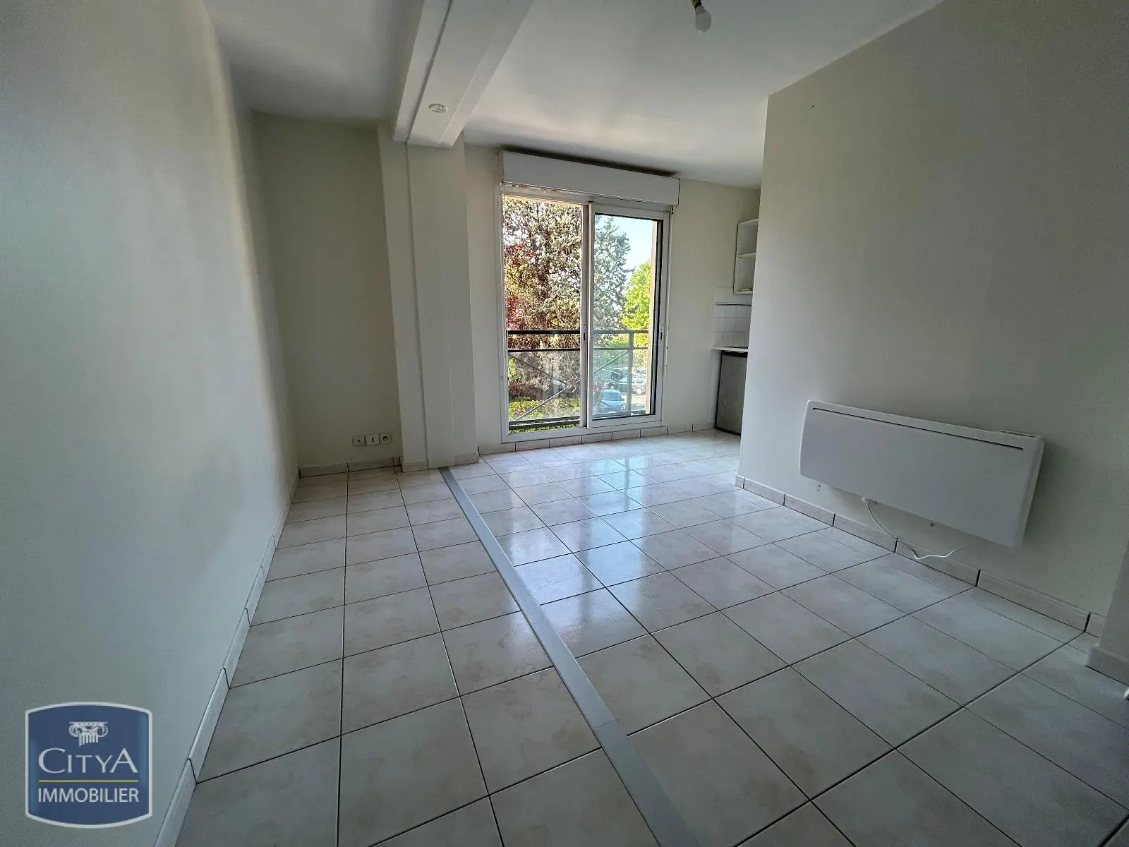 Photo 1 Appartement 1 pièce 20.38m²
