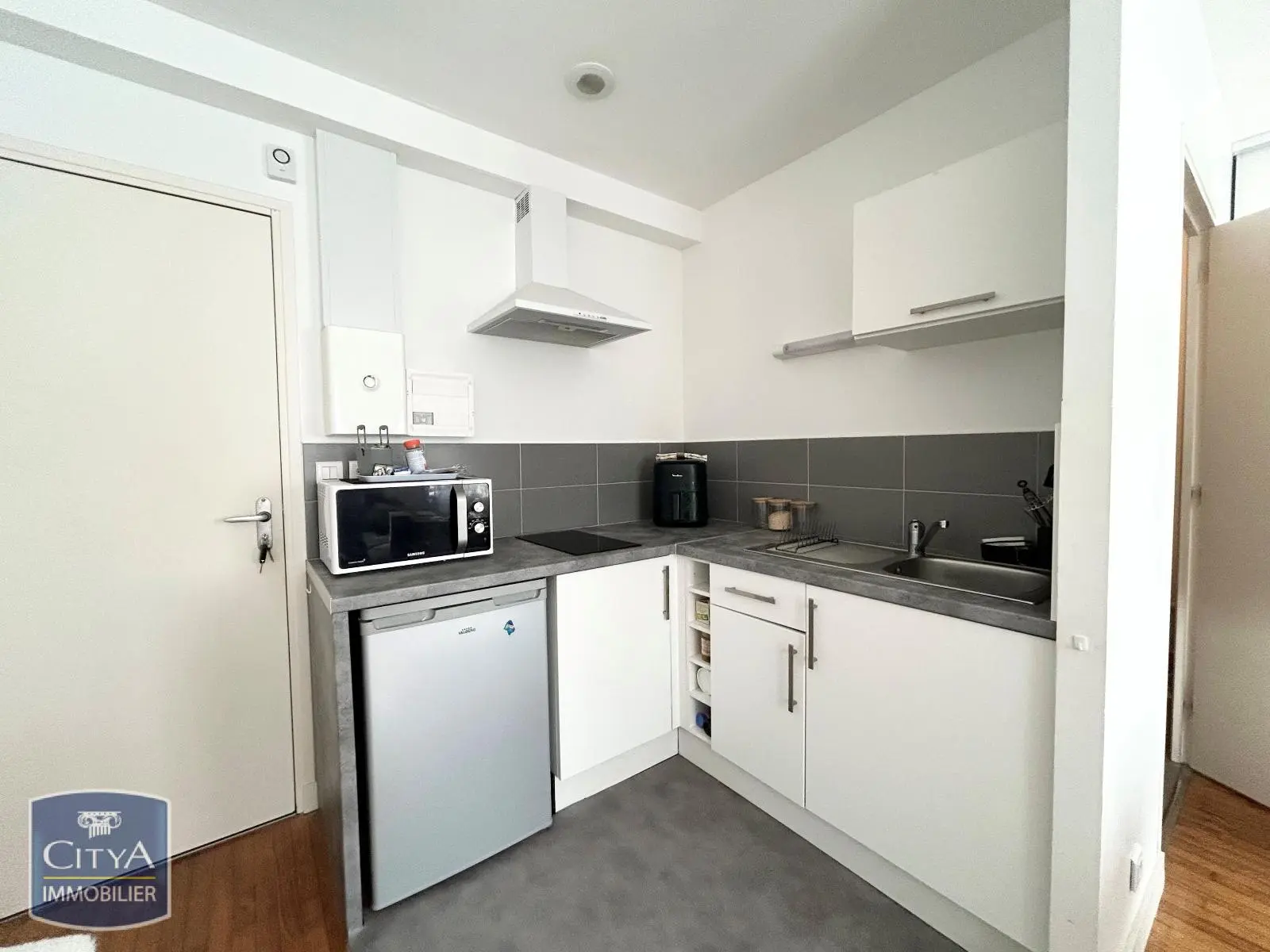 Photo 3 Appartement 1 pièce 23.03m²