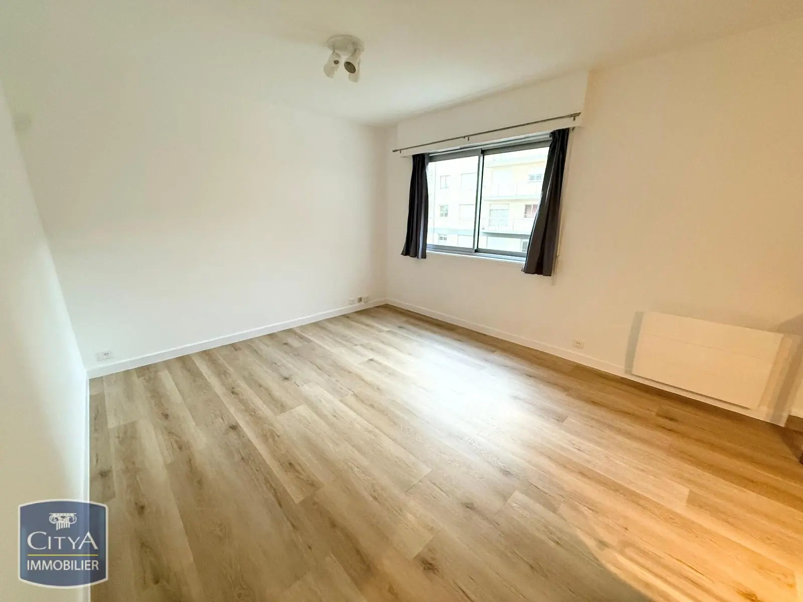 Photo 2 Appartement 1 pièce 25m²