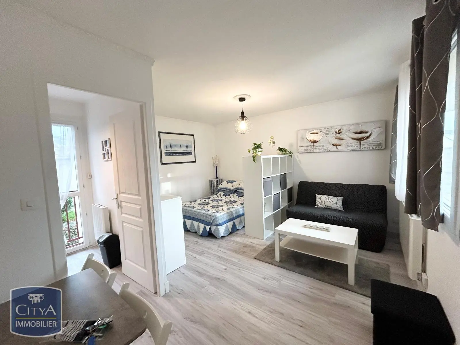 Photo 1 Appartement 1 pièce 26.21m²