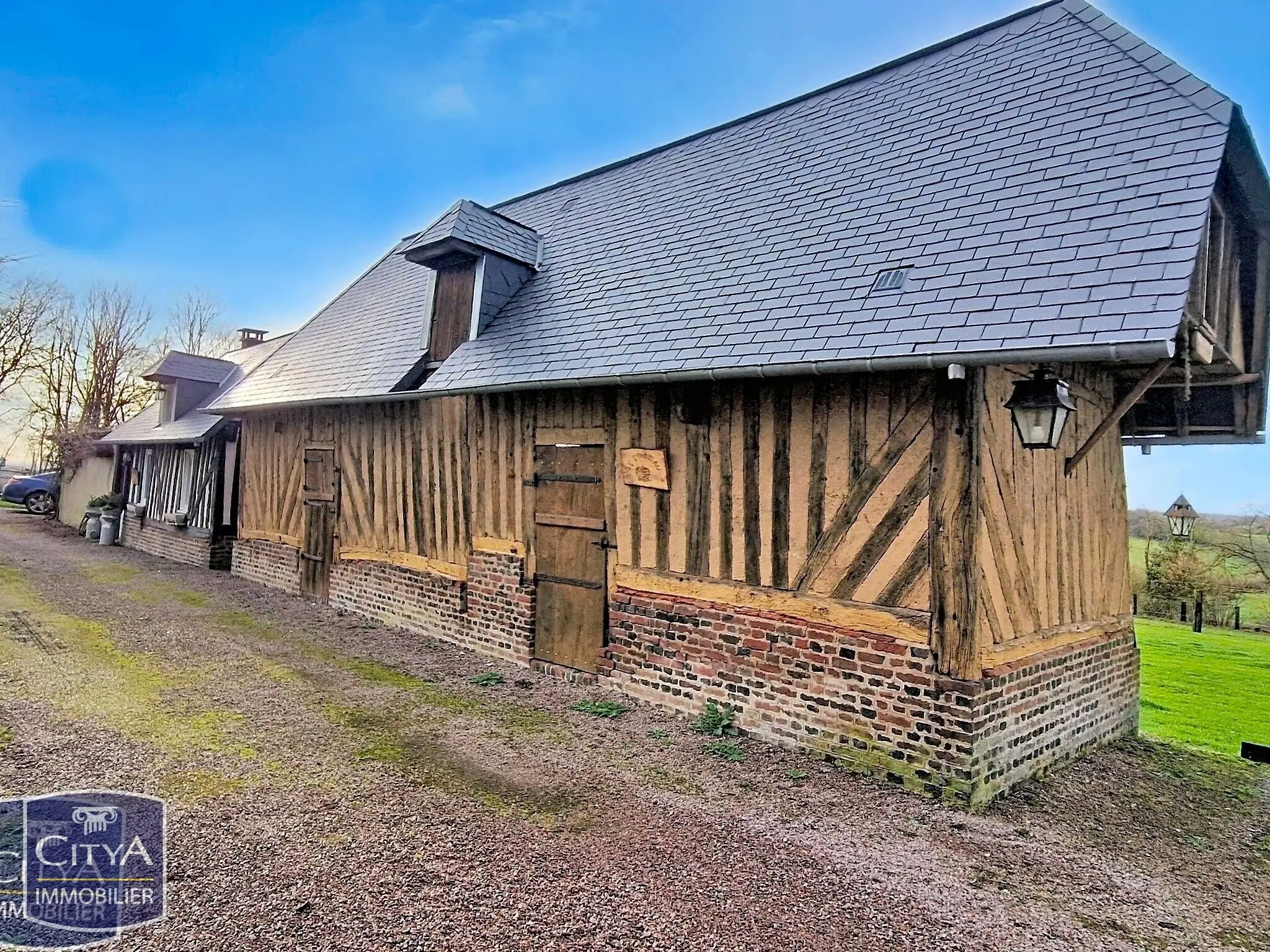 Photo 17 Maison 11 pièces 250m²