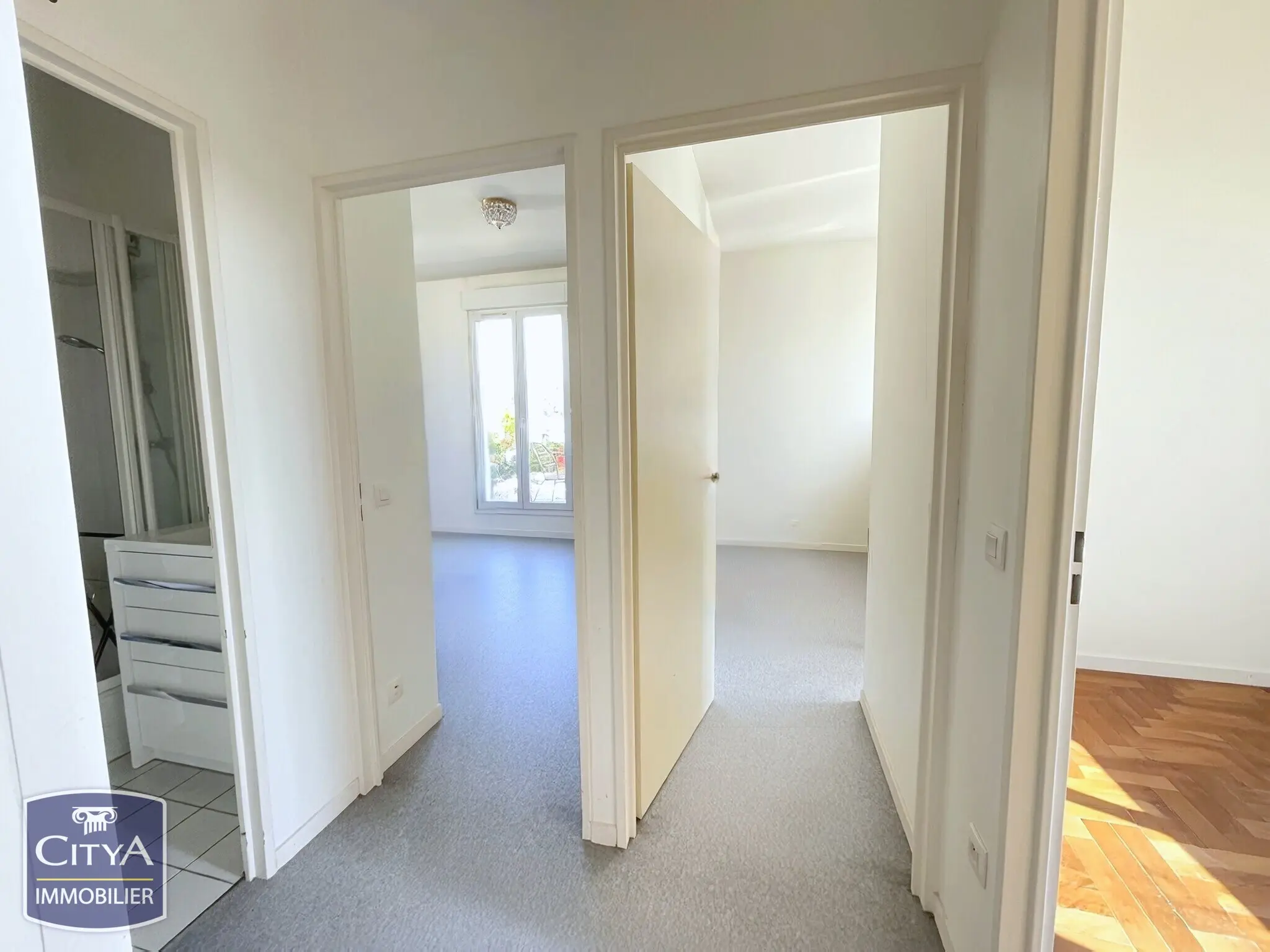 Photo 10 Appartement 5 pièces 92.9m²