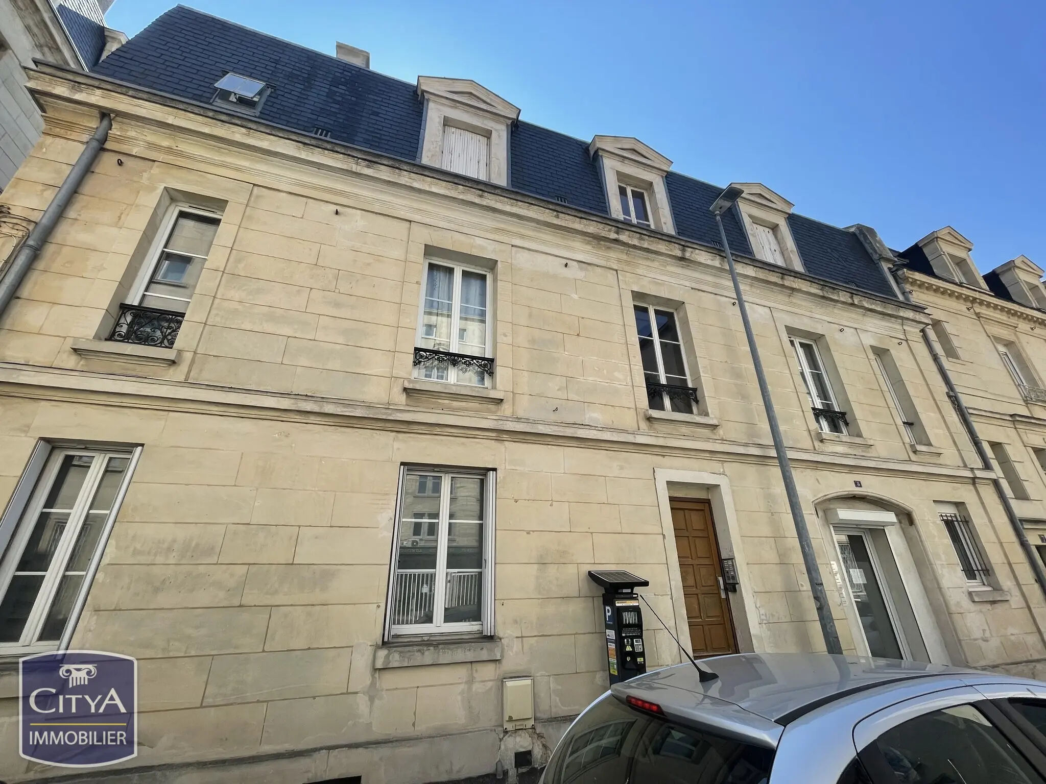 Photo 1 Appartement 1 pièce 20.01m²