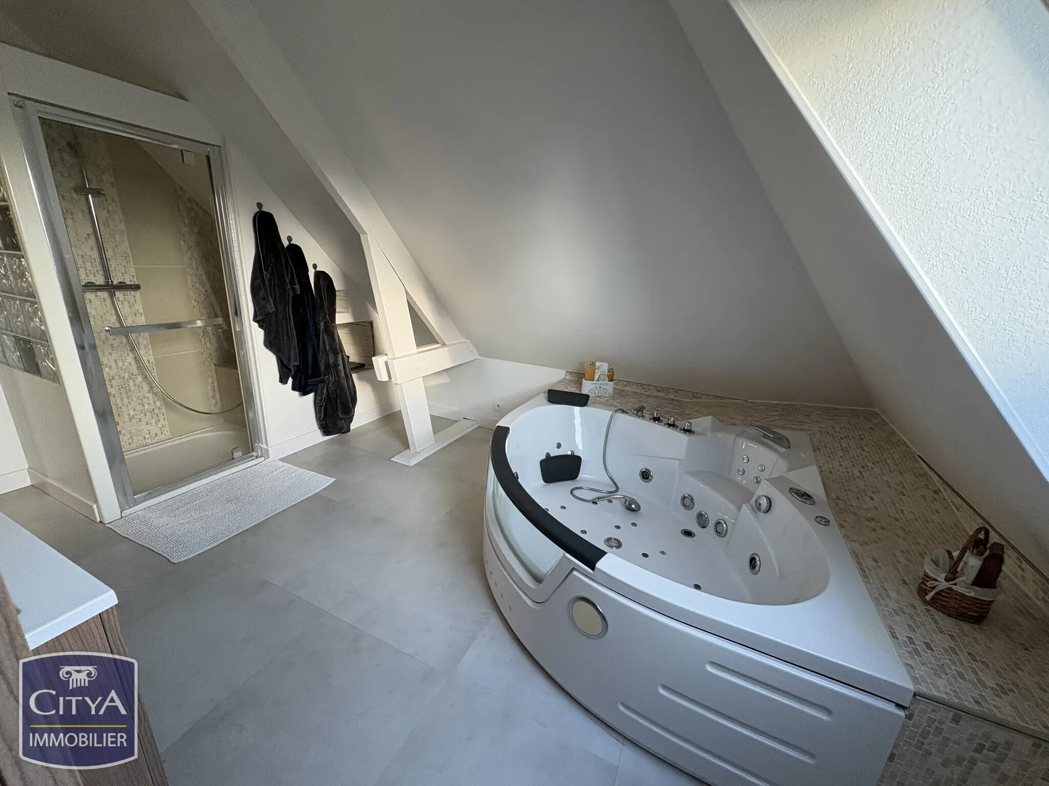 Photo 10 Maison 5 pièces 145m²