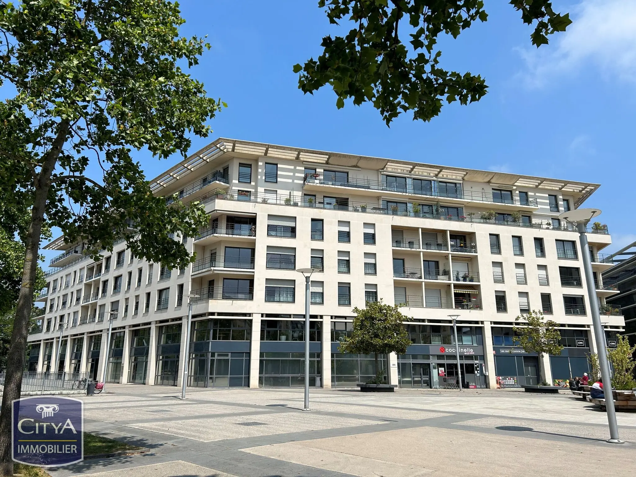 Photo 1 Appartement 5 pièces 94.33m²