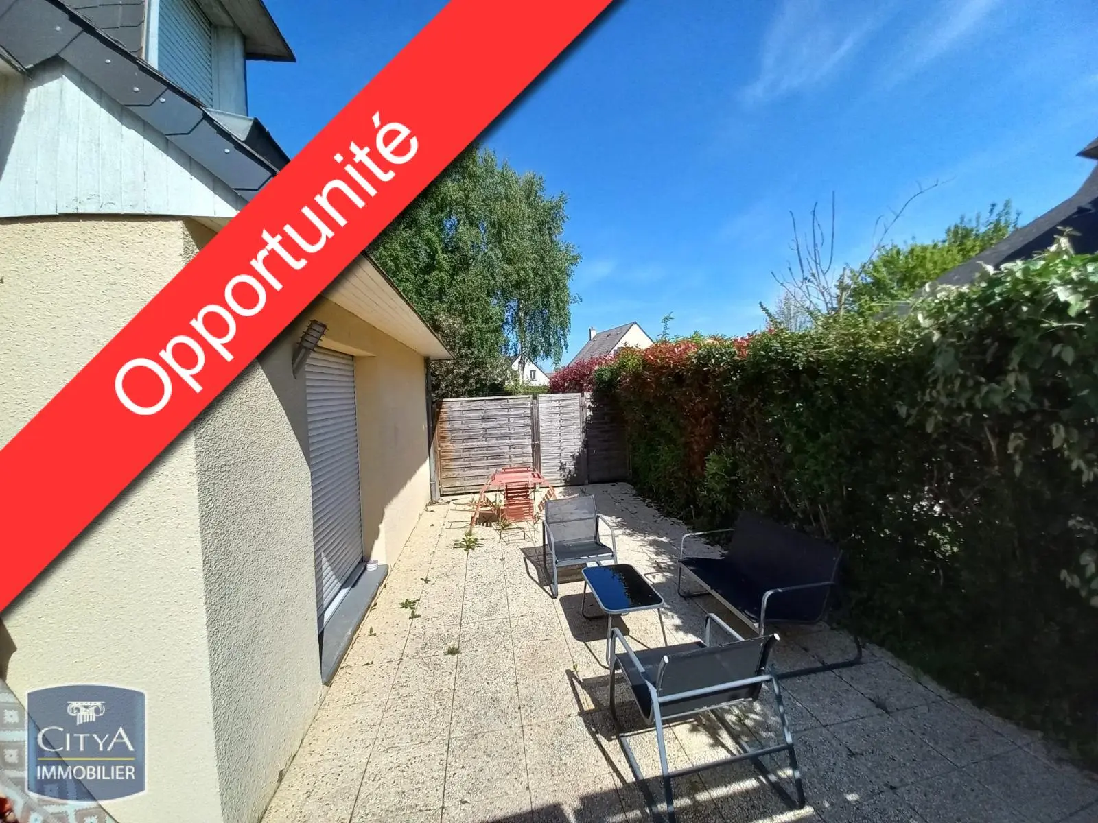 Photo 1 Immeuble 140m²