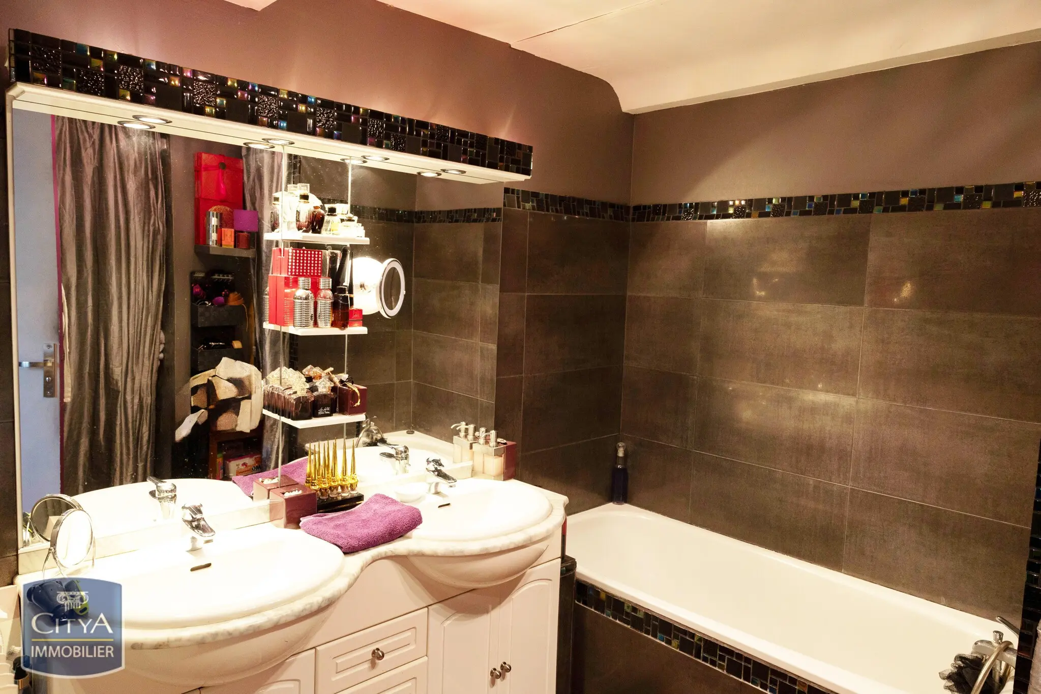 Photo 10 Maison 5 pièces 155m²