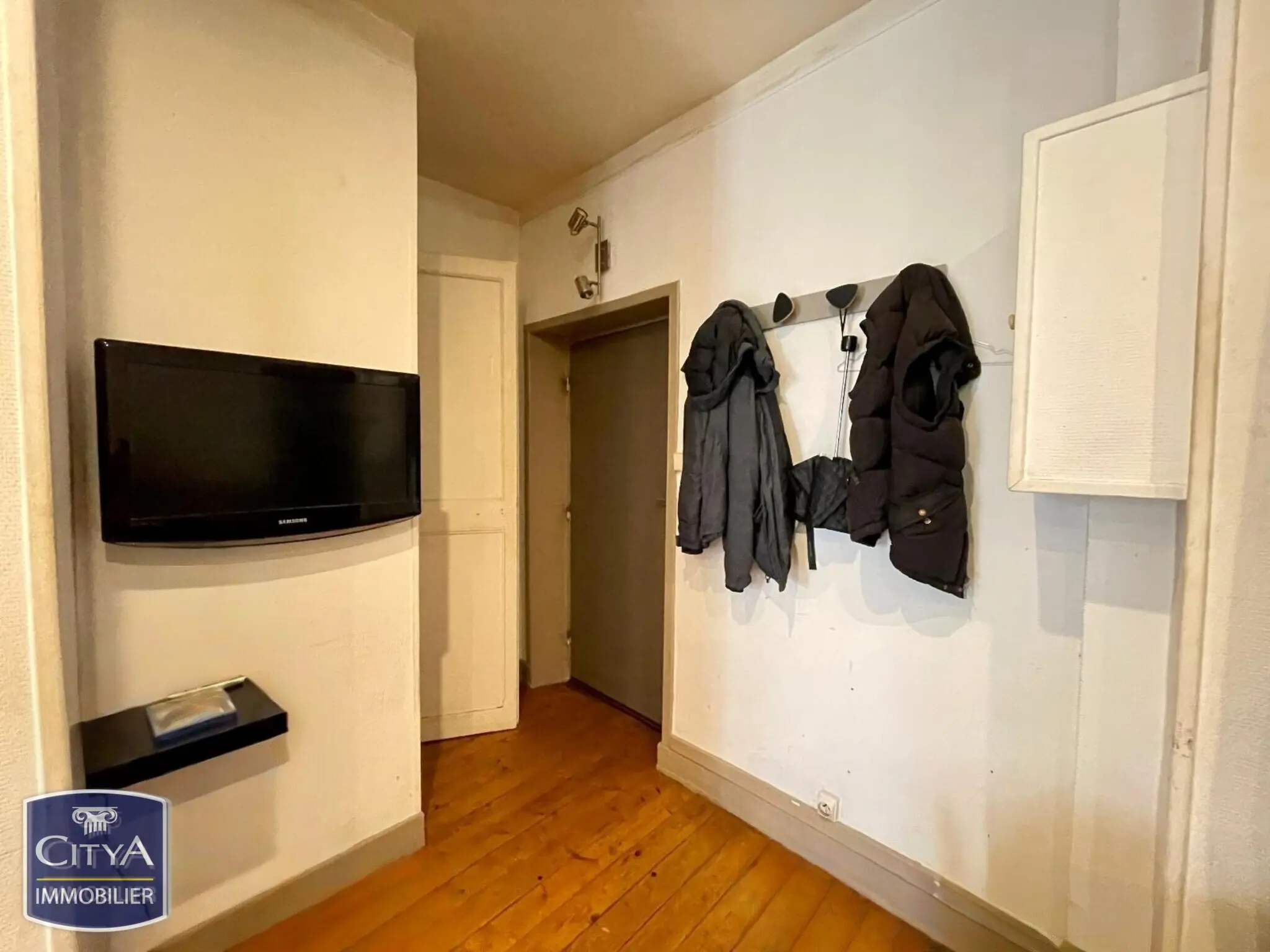 Photo 8 Appartement 1 pièce 25.29m²
