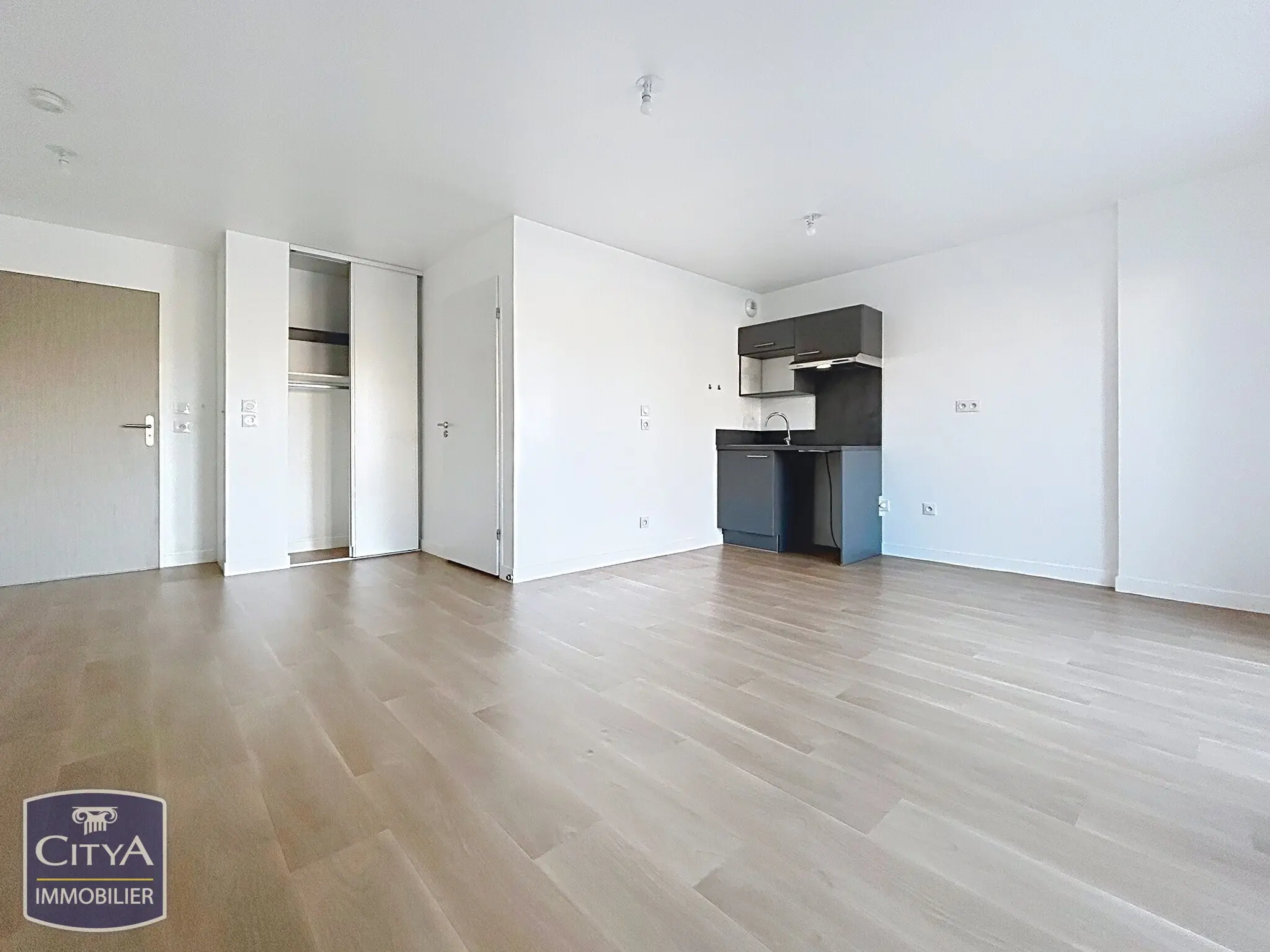 Photo 3 Appartement 1 pièce 31m²