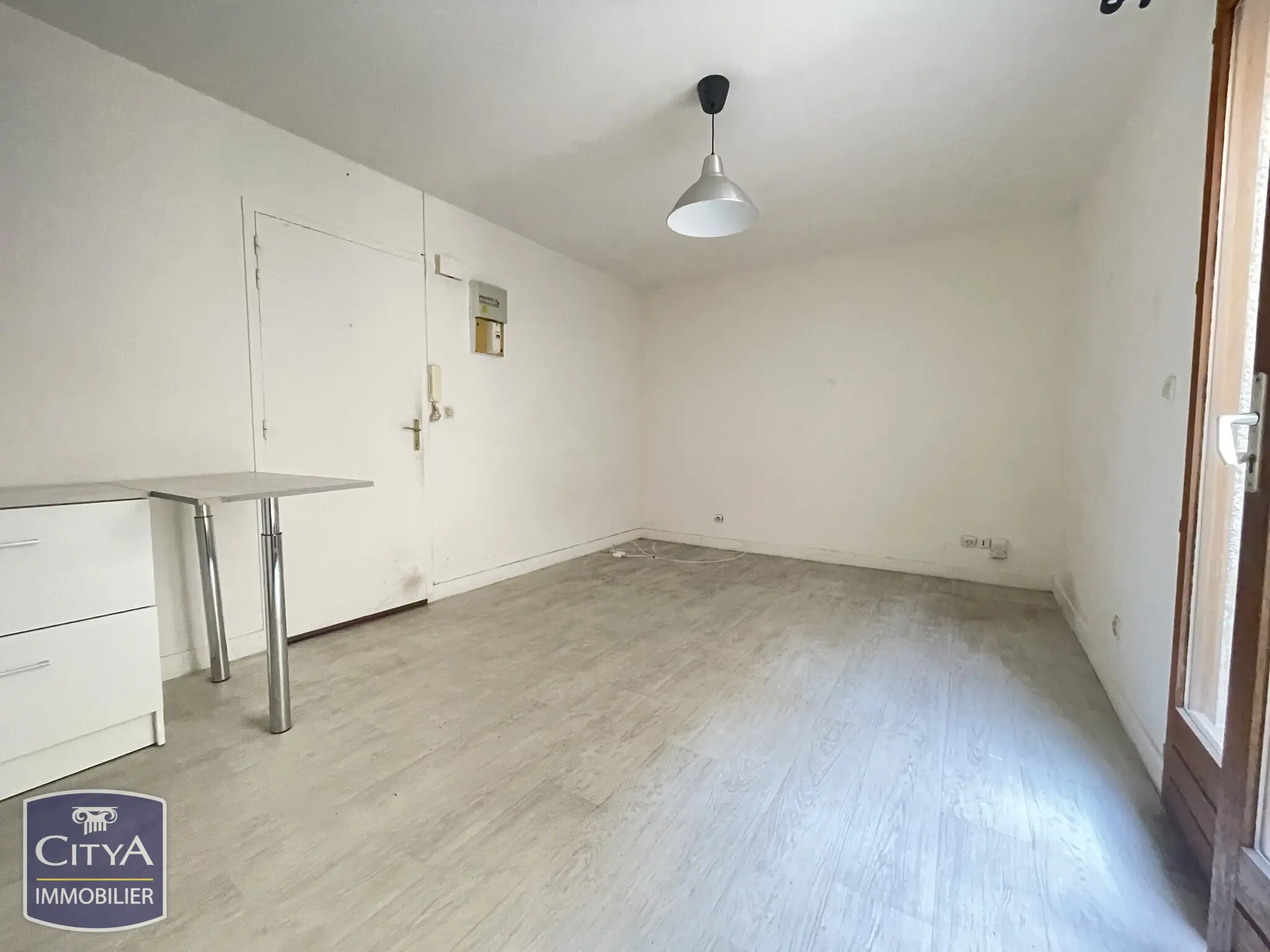 Photo 3 Appartement 1 pièce 20.01m²
