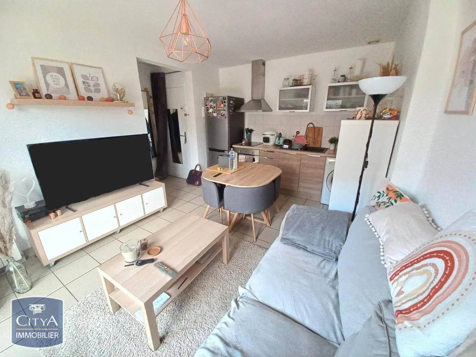 Photo 3 Immeuble 140m²