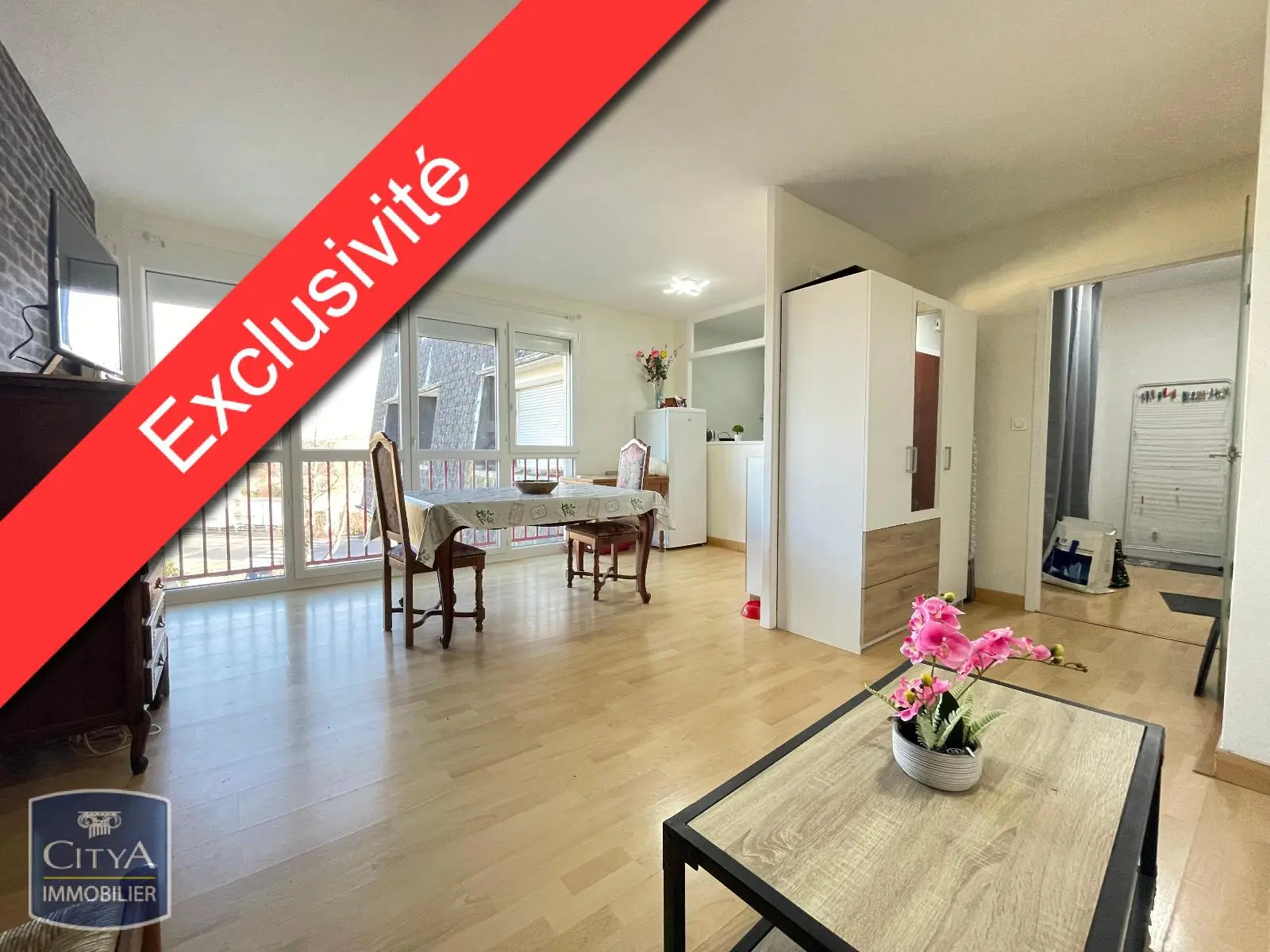 Photo 1 Appartement 1 pièce 39.81m²