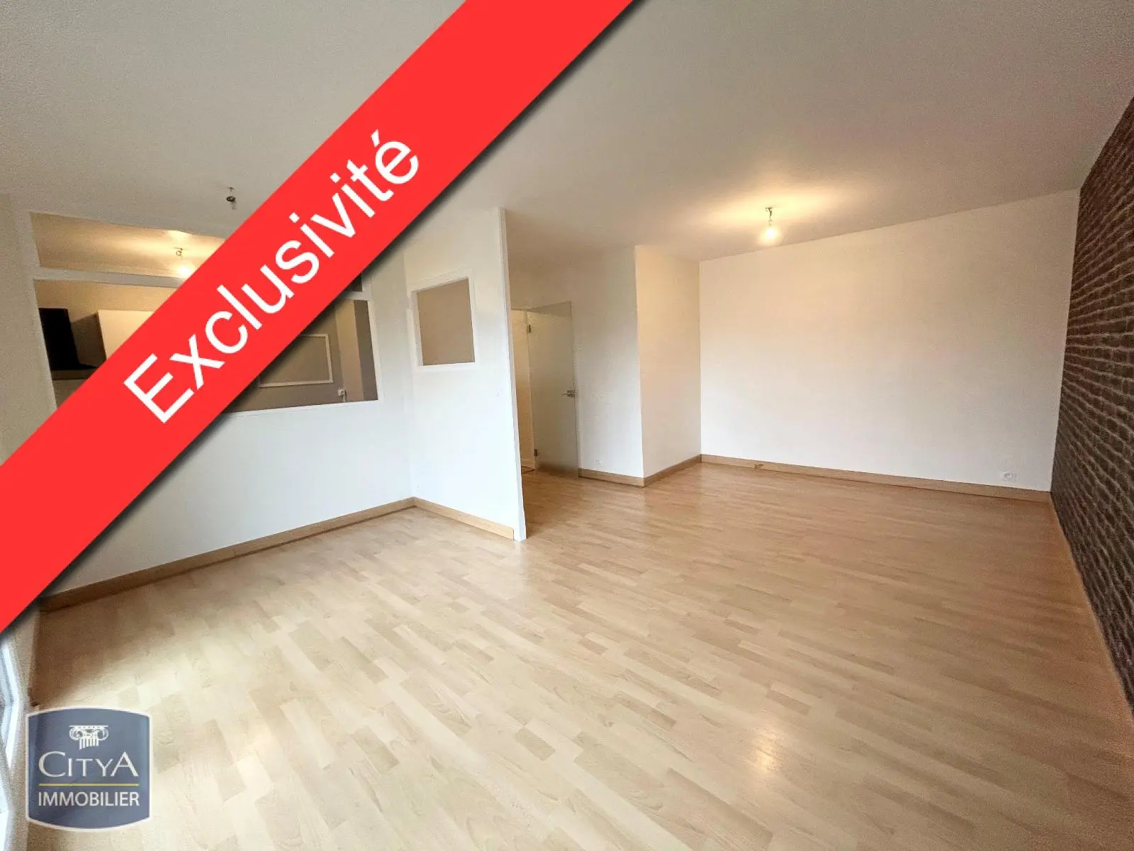 Photo 1 Appartement 1 pièce 37.65m²