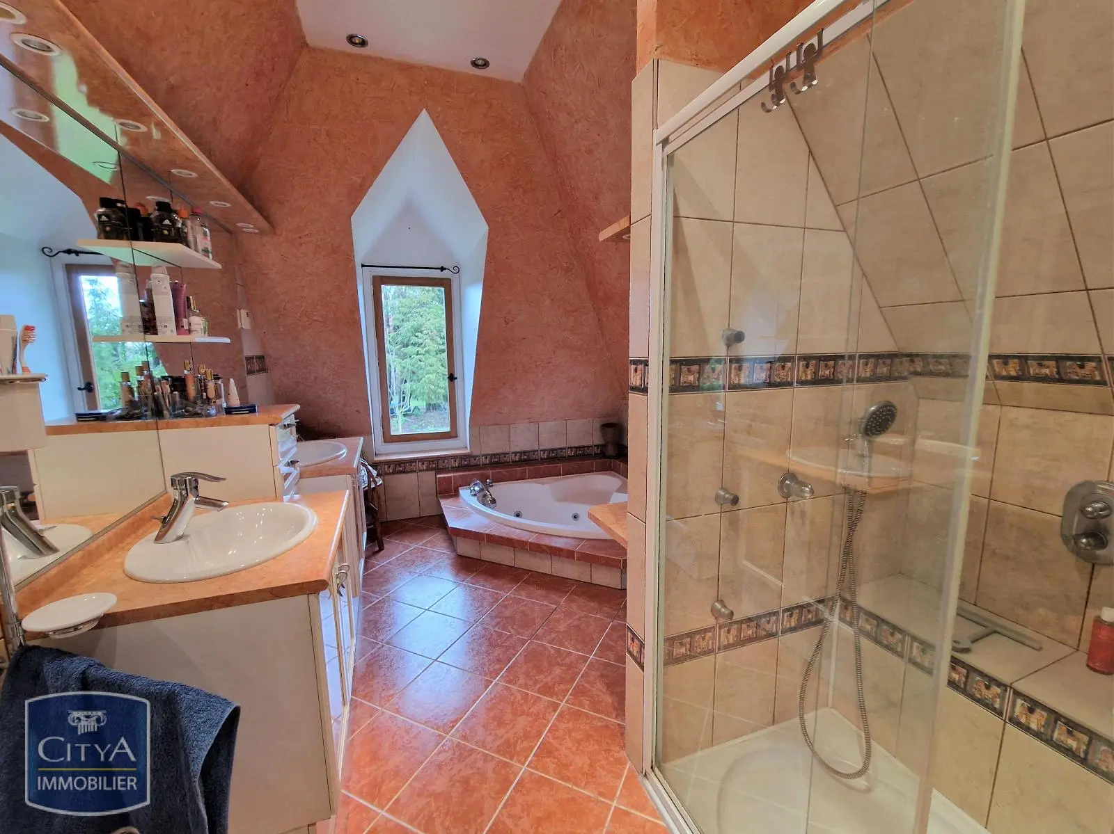 Photo 8 Demeure 11 pièces 137m²