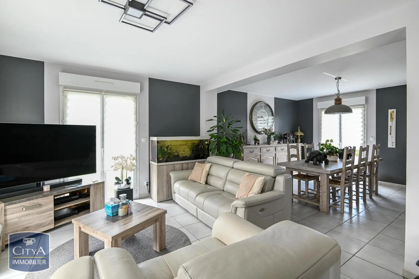 Photo 1 Maison 5 pièces 117m²