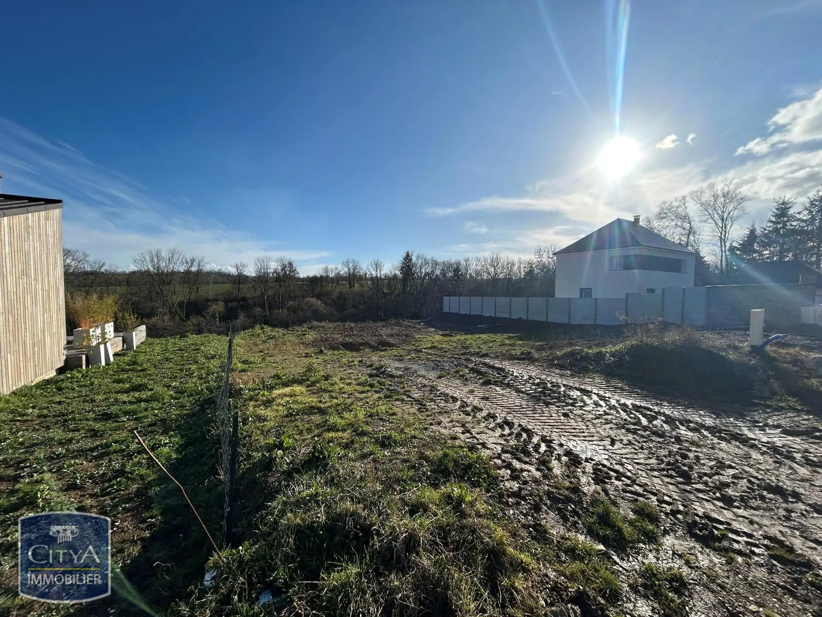 Photo 2 Terrain 1008m²